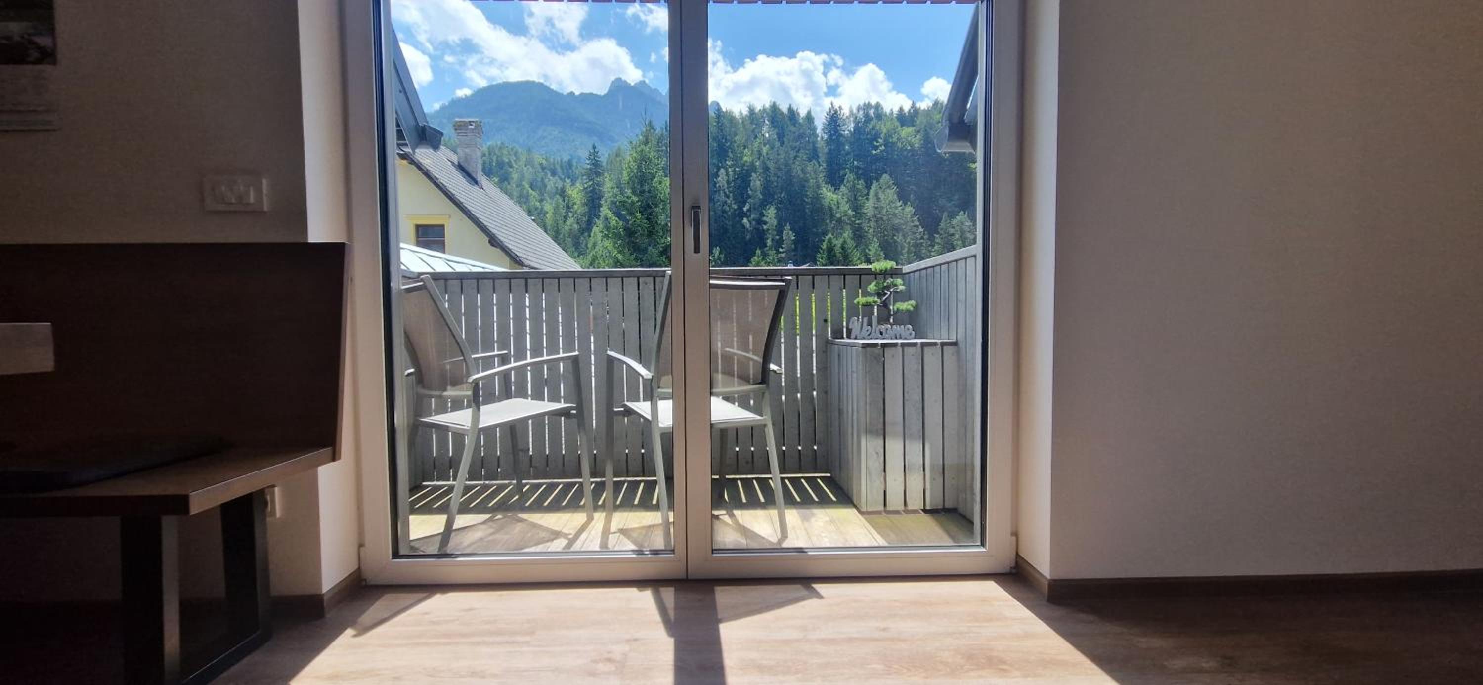 Family house Kranjska Gora view 2