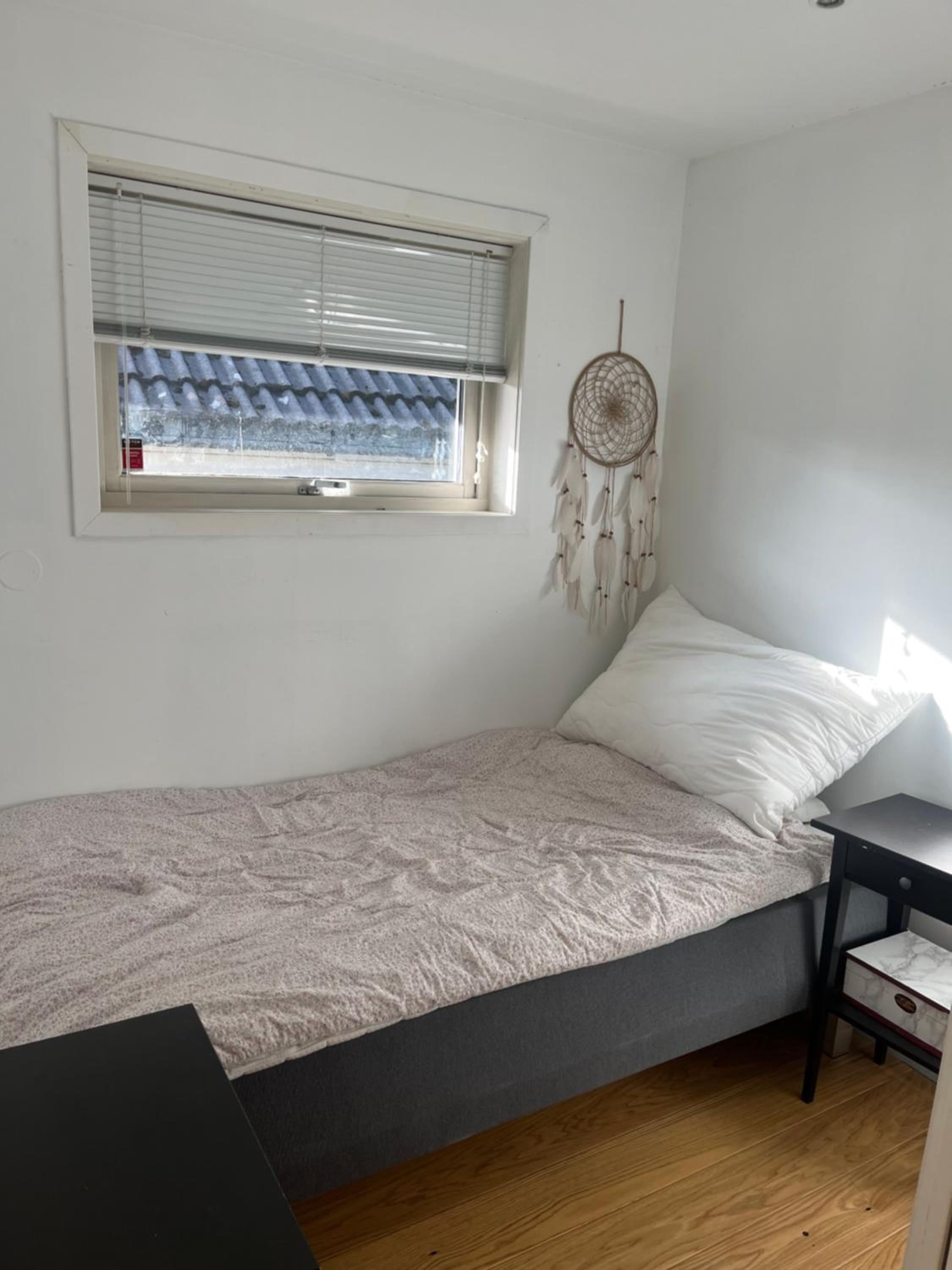 Apartment with 4 bedrooms, available for ONS