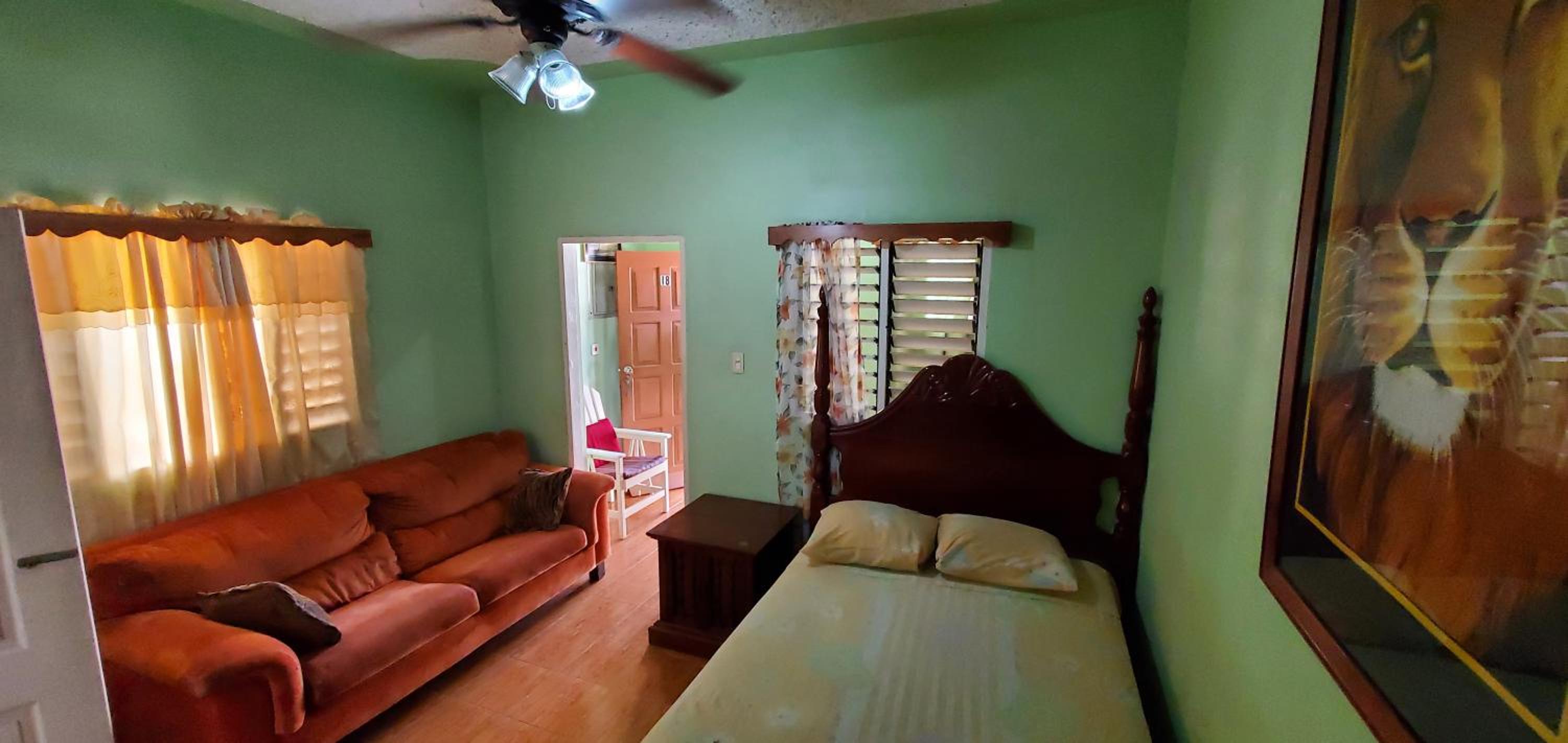 Little Shaw Park Guest House