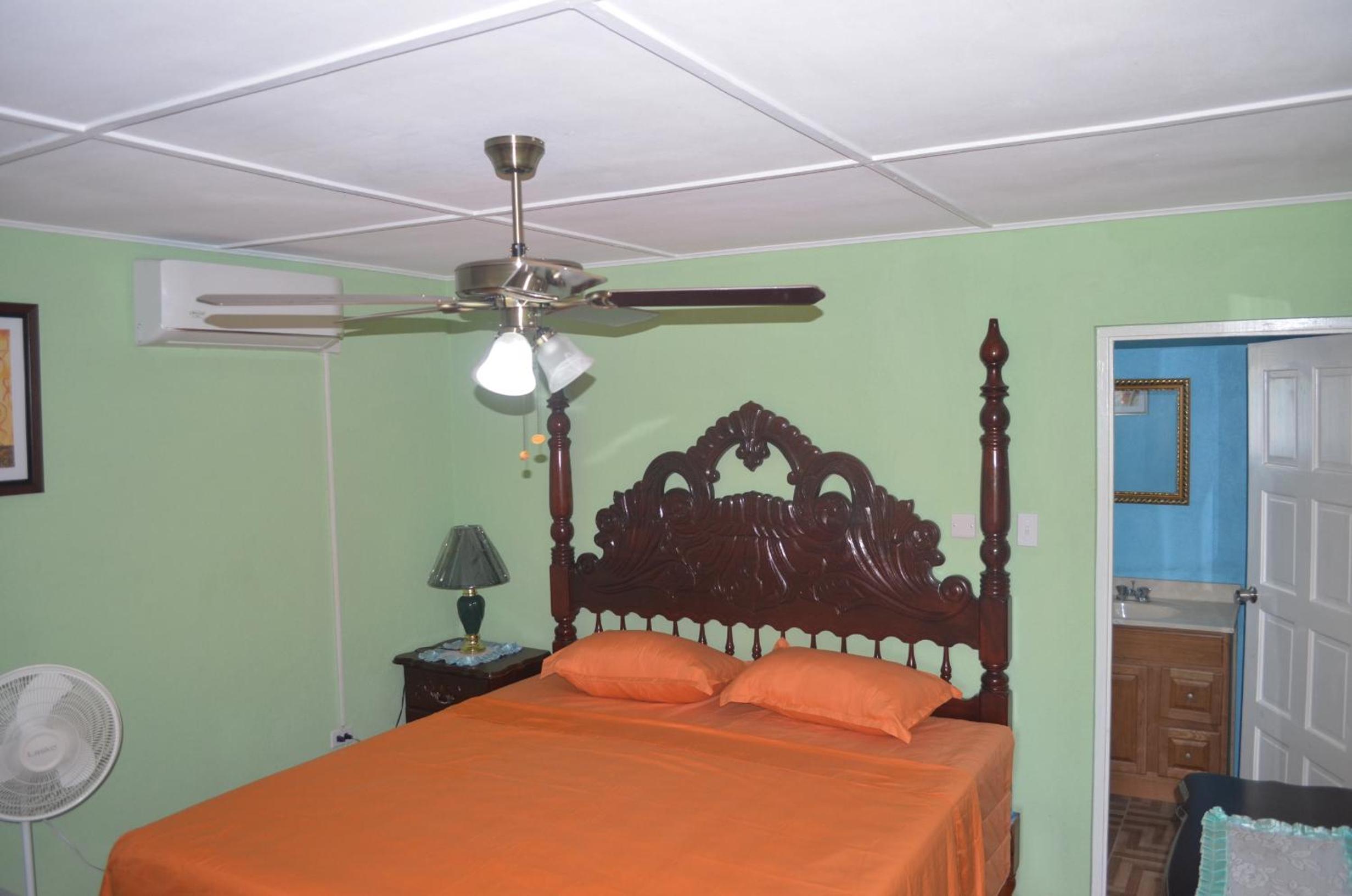 Little Shaw Park Guest House