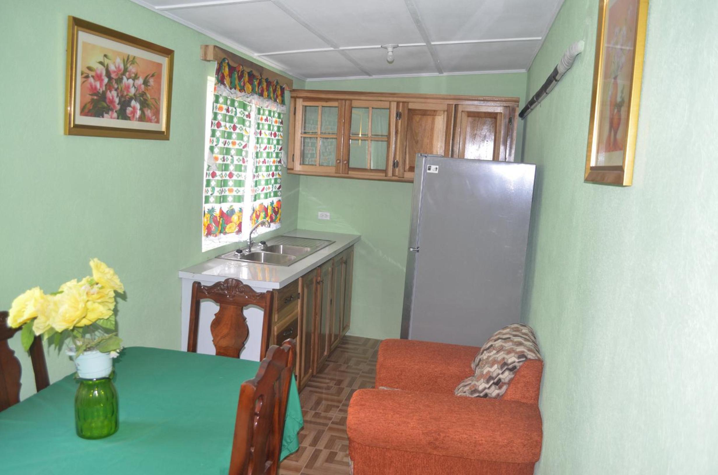 Little Shaw Park Guest House