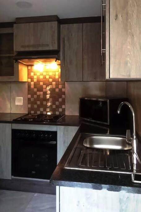 Lovely 1-bedroom serviced apartment view 3