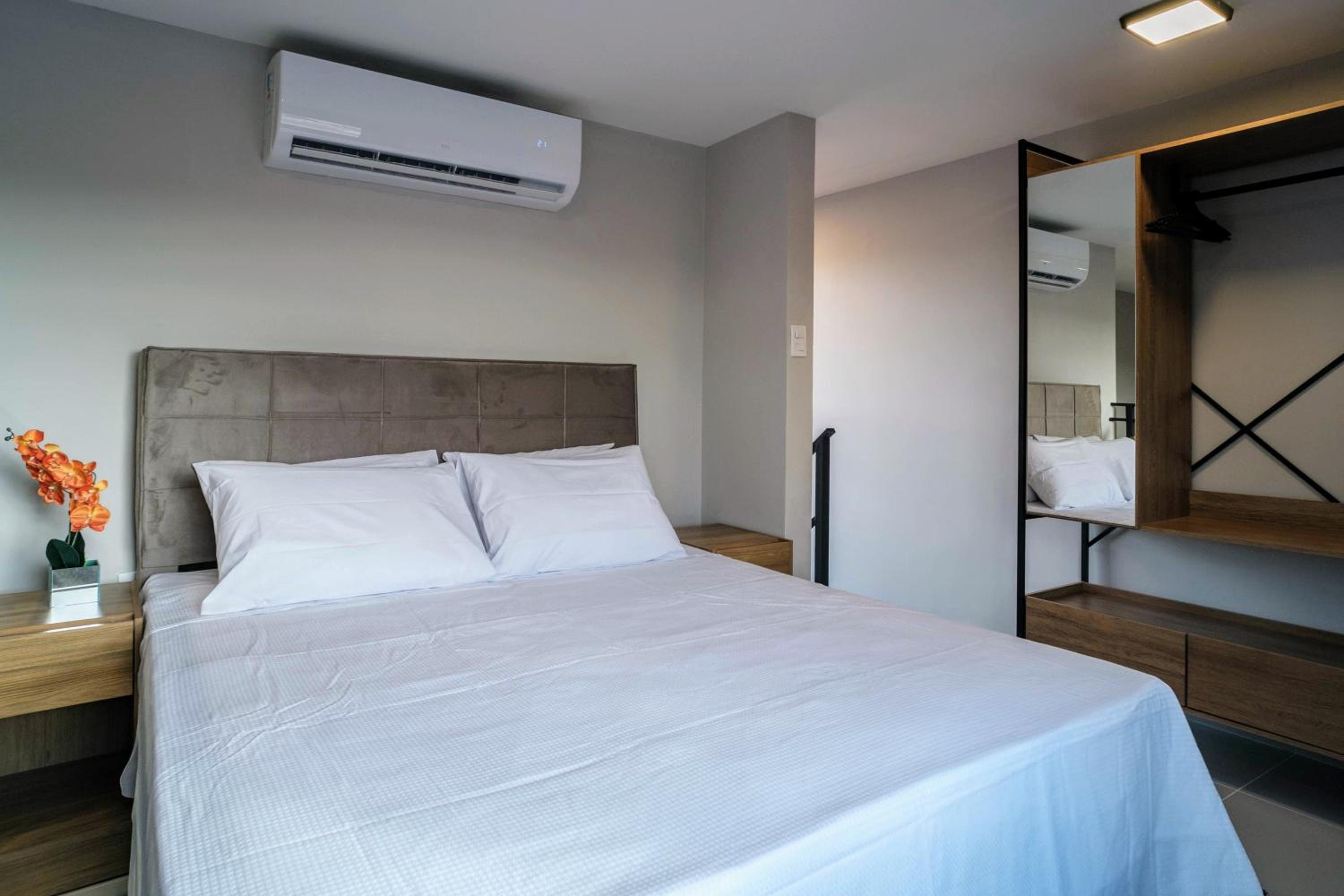 LOFT Charmoso Aeroporto SP Expo com AC