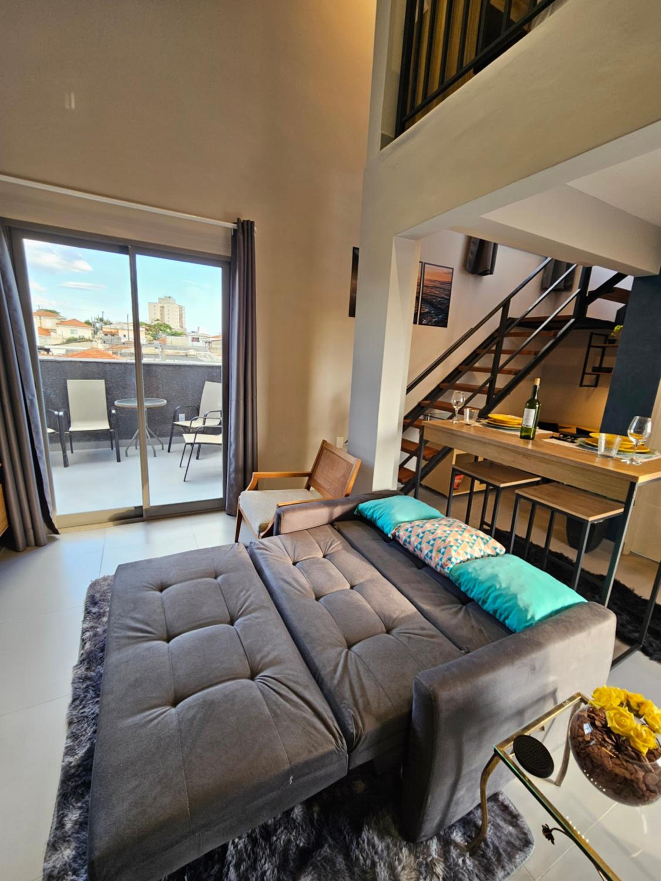 LOFT Charmoso Aeroporto SP Expo com AC