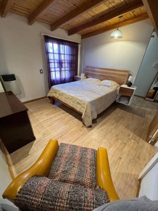 Casa amplia en planta alta