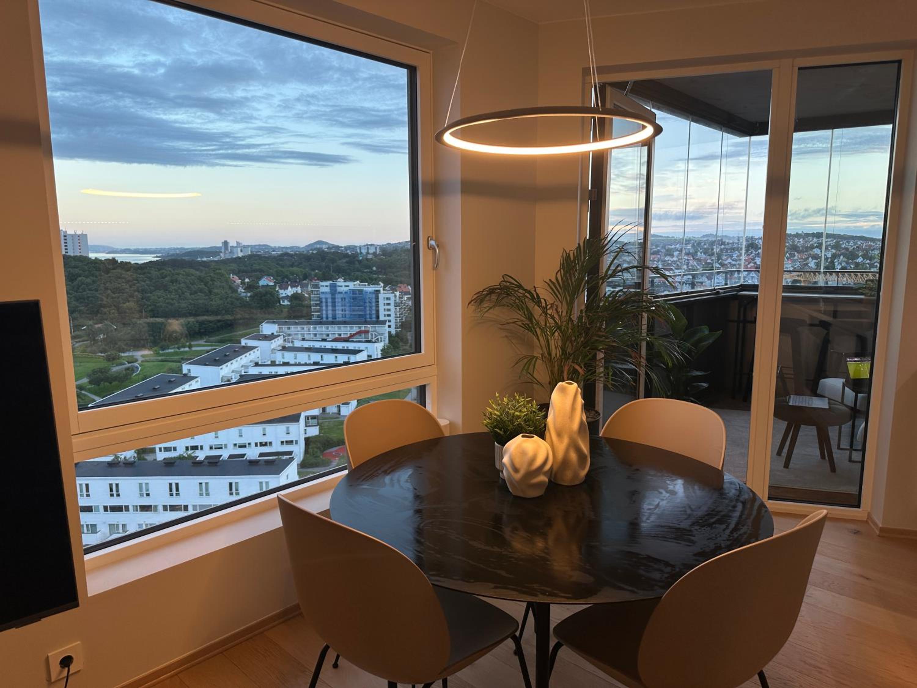 ONS 2024 apartment for rent - panoramic view, private gym,parking - close to city centre view 3