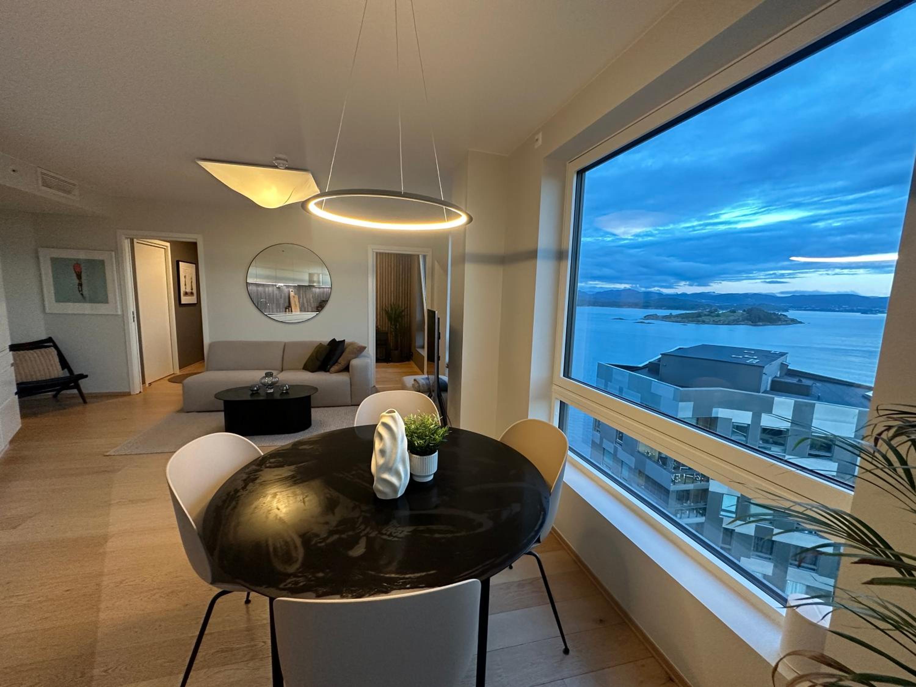 ONS 2024 apartment for rent - panoramic view, private gym,parking - close to city centre view 2
