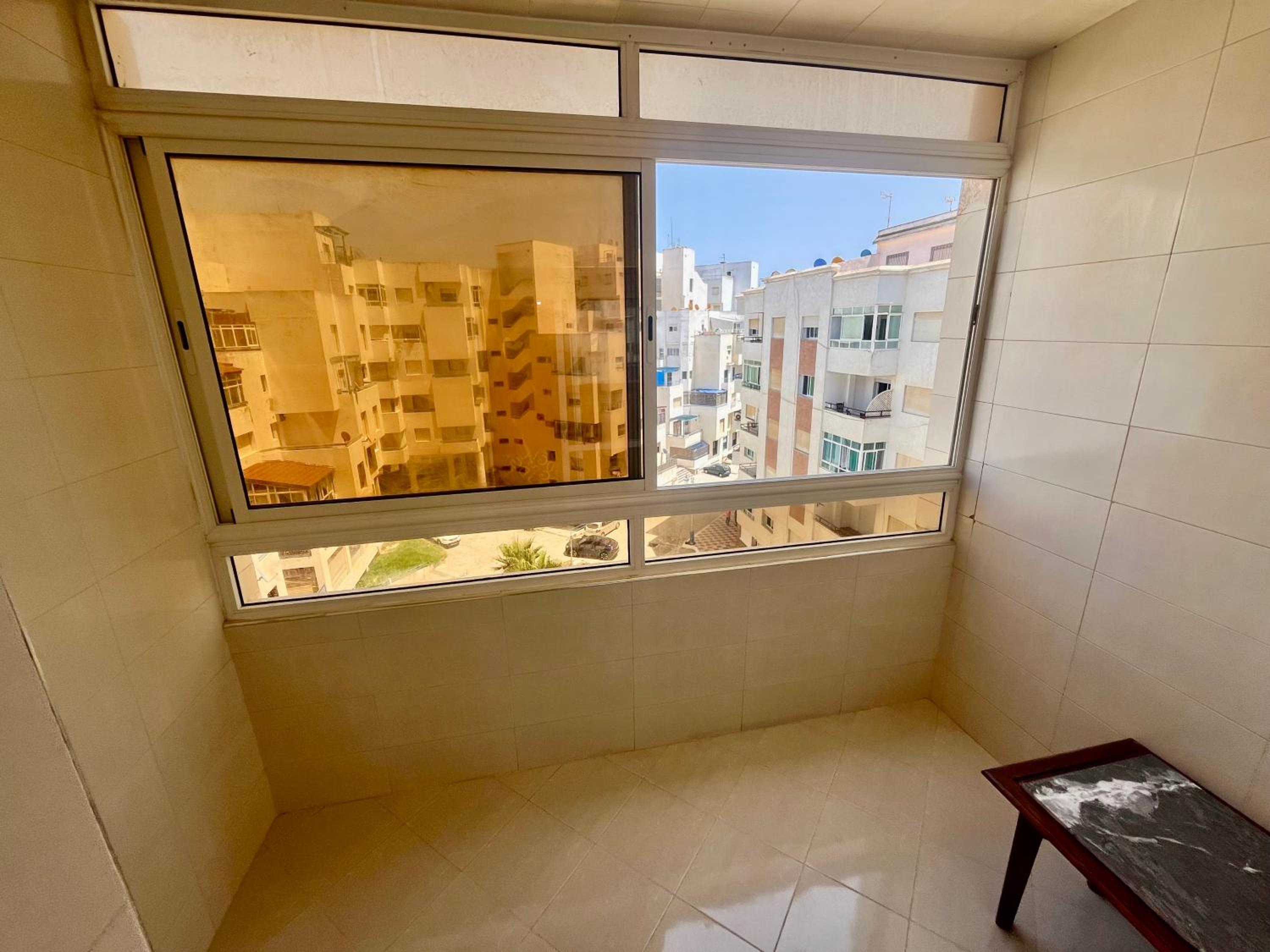 Bel appartment with view and elevator