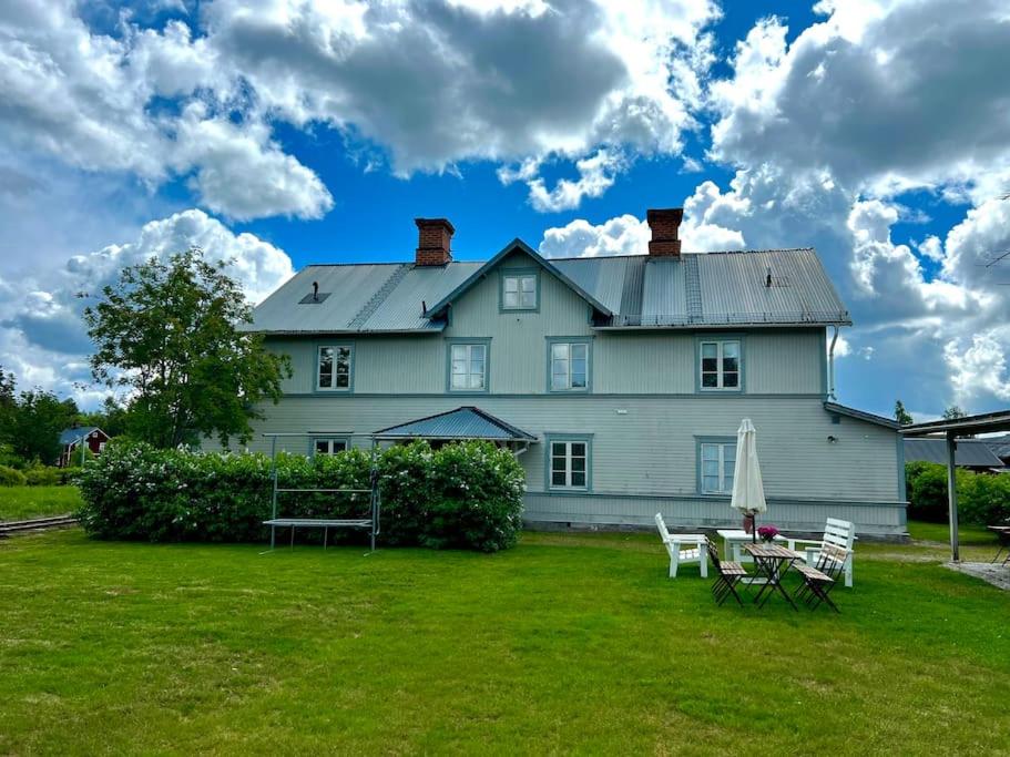 Sjönära Villa Lilla Emma, Jädraås, nära Kungsberget