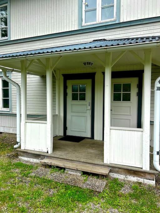 Sjönära Villa Lilla Emma, Jädraås, nära Kungsberget