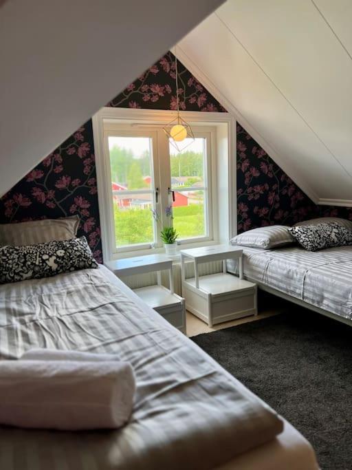 Sjönära Villa Lilla Emma, Jädraås, nära Kungsberget
