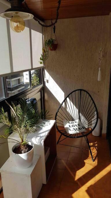 Hermoso Departamento con Balcón a 3 cuadras del Mar - La Perla