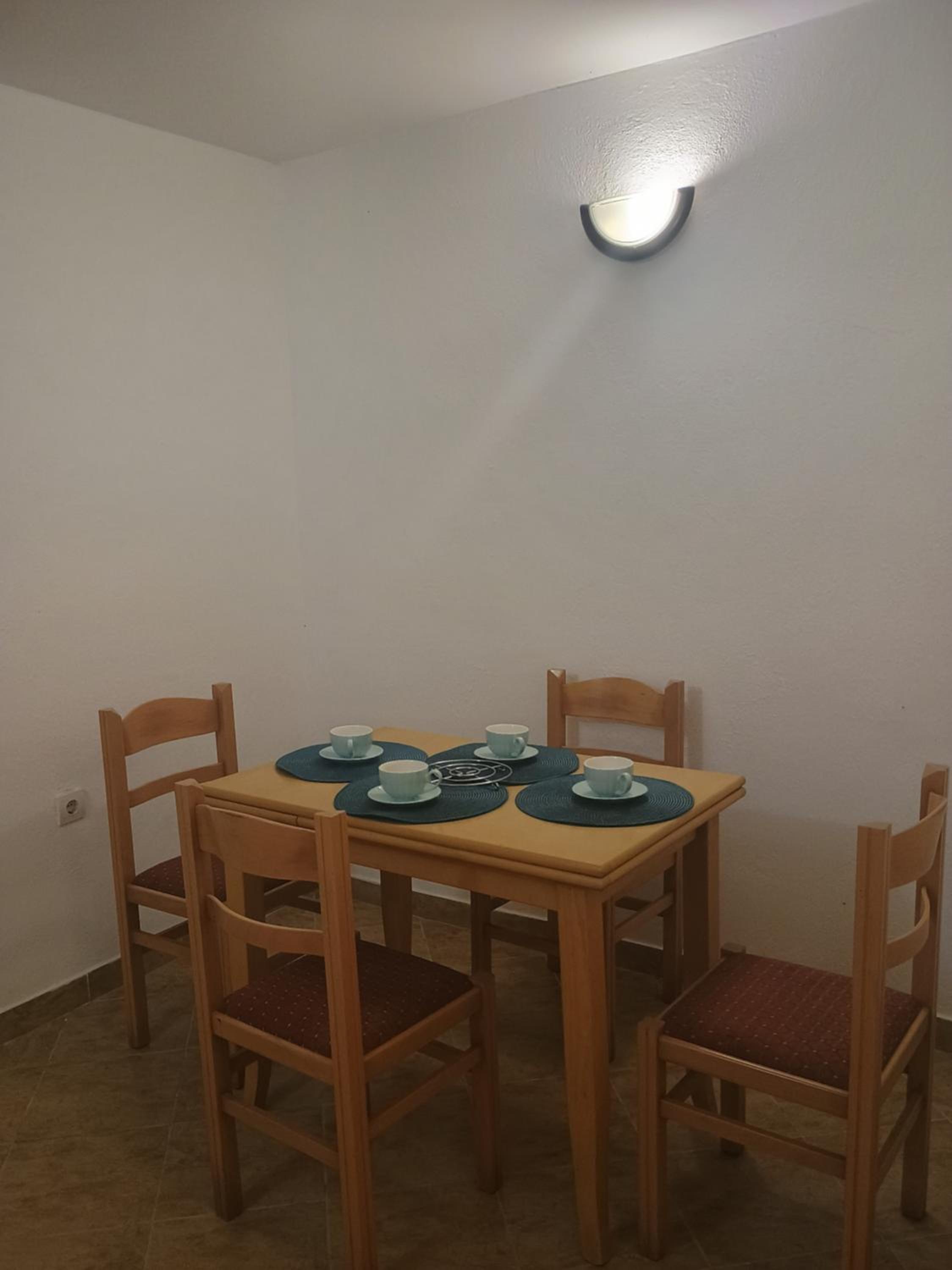 Apartmani Njivice