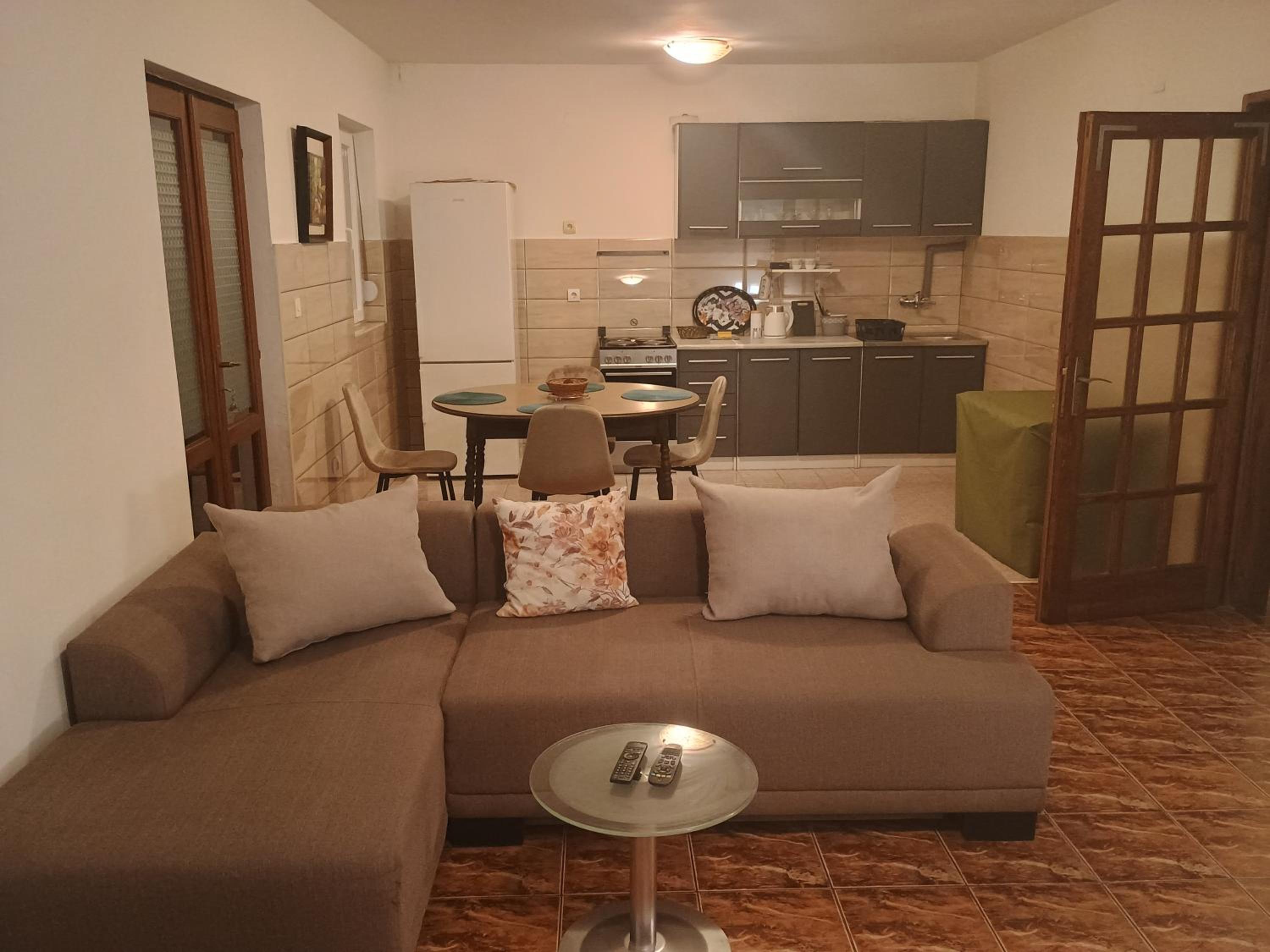 Apartmani Njivice