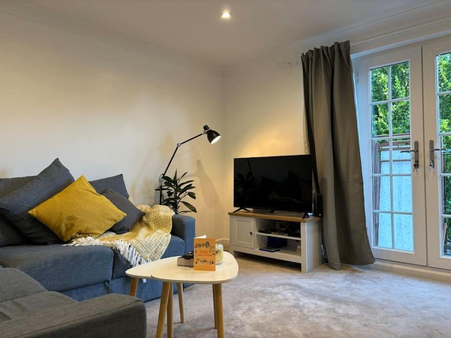 Cozy 1-Bedroom in Turnham Green