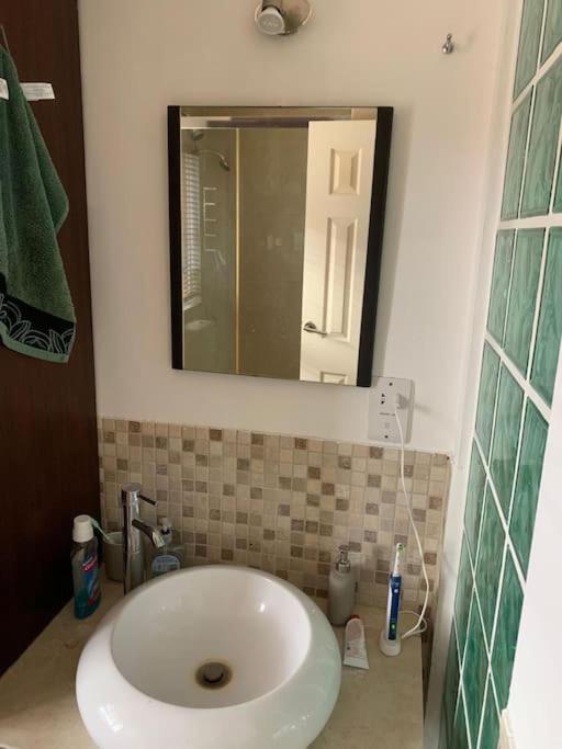 Cozy 1-Bedroom in Turnham Green