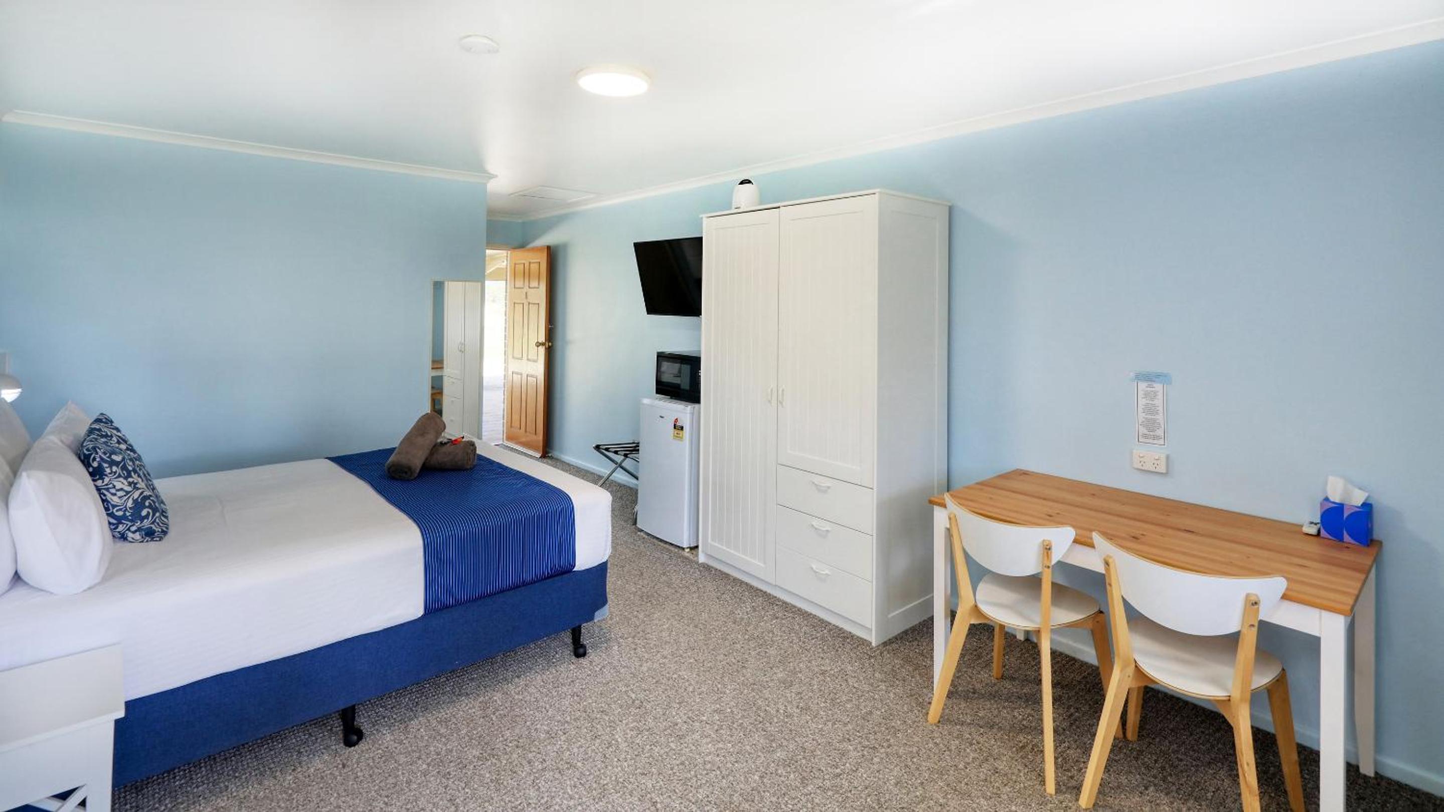 Koorawatha Homestead Motel