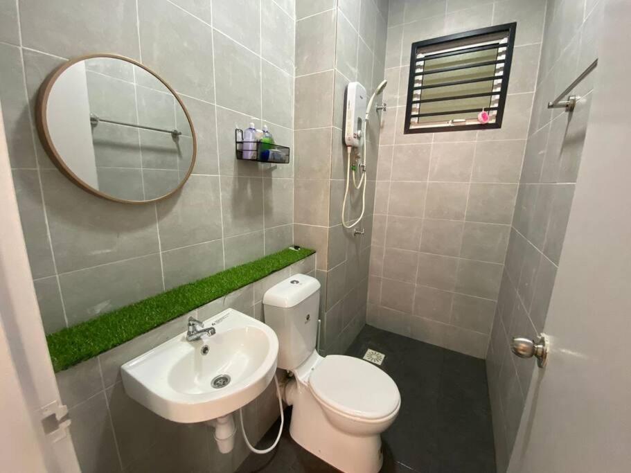 MyHomestay Adelia 2 photo 5