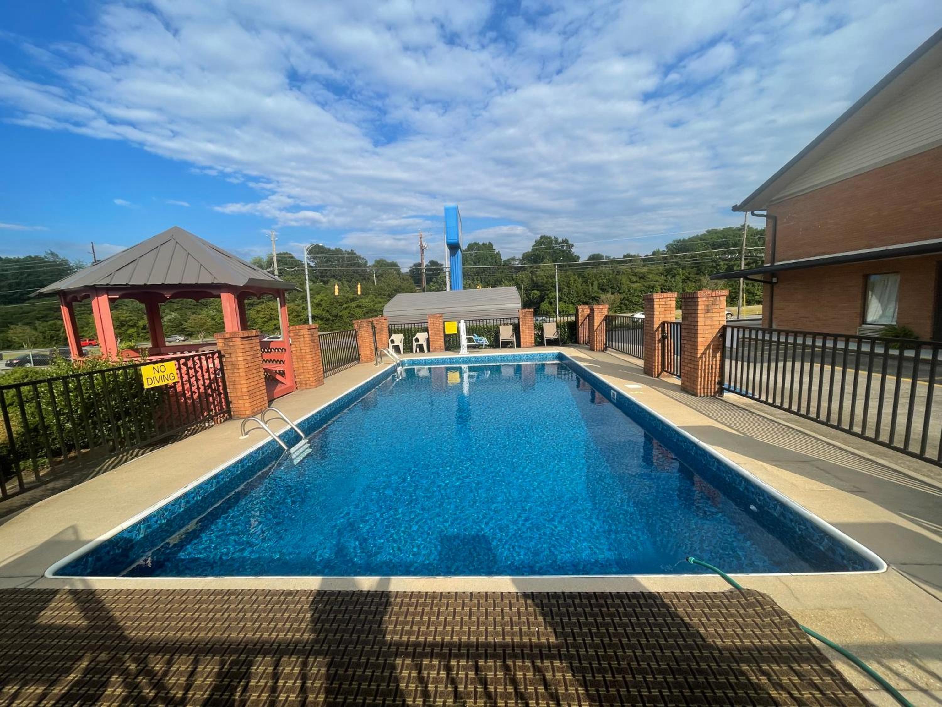Royal Inn - Anniston, Foto 45
