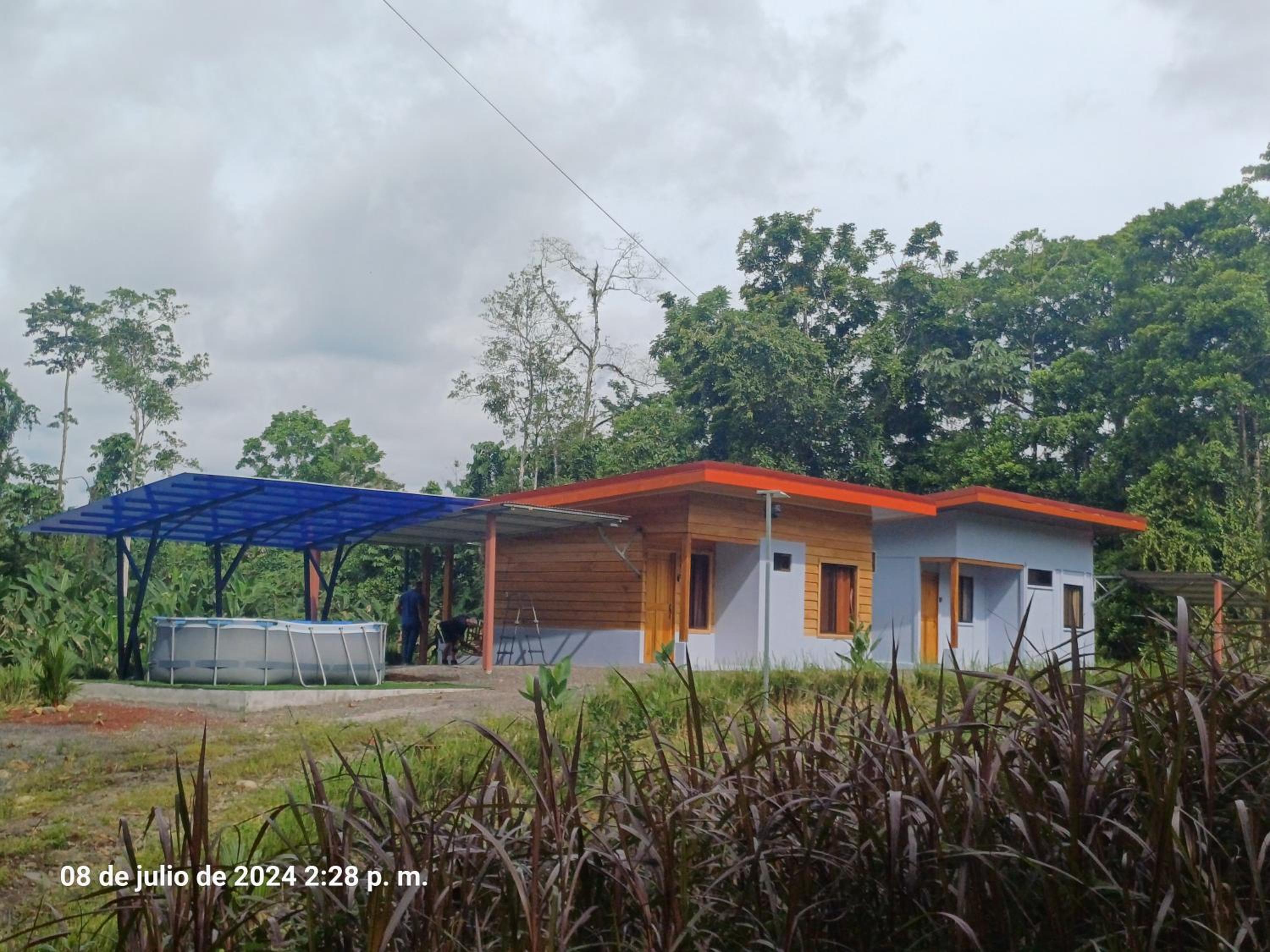 Villa Las Gemelas, Loma Chica