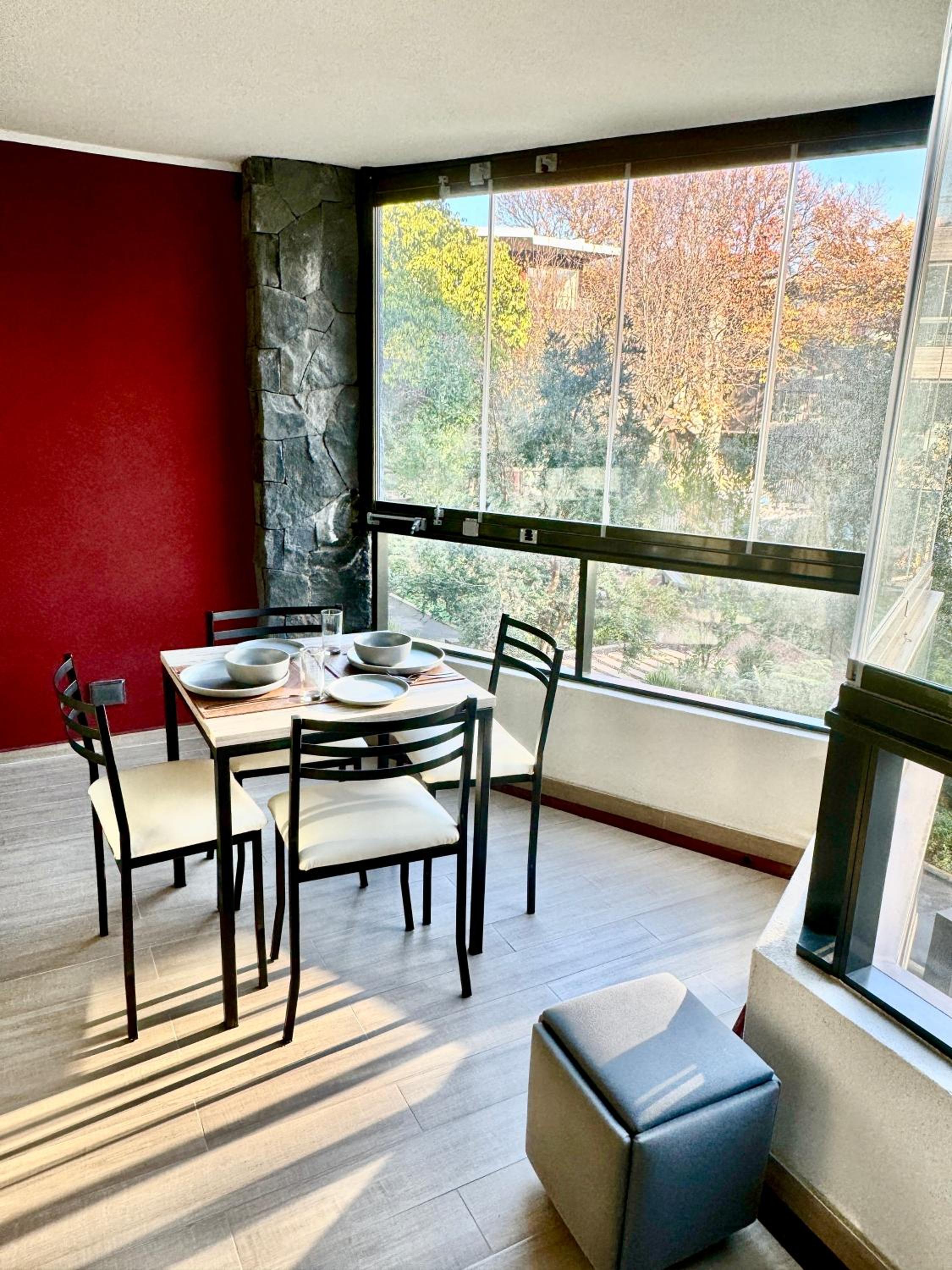 Departamento con gran terraza y hermosa piscina