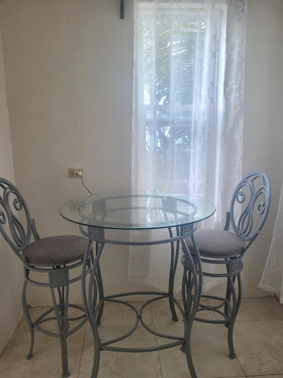 Sage Mountain Skyway, Comfortable One Bedroom in Sage Mountain, Tortola