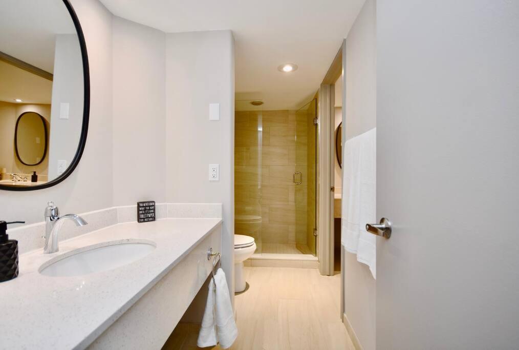 Escape the City in our Ski Townhouse, Sleeps 8