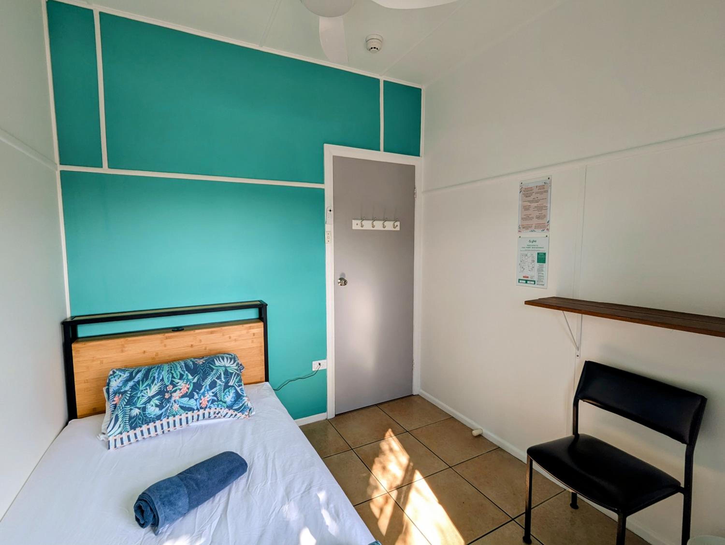Ozzie Pozzie Backpackers