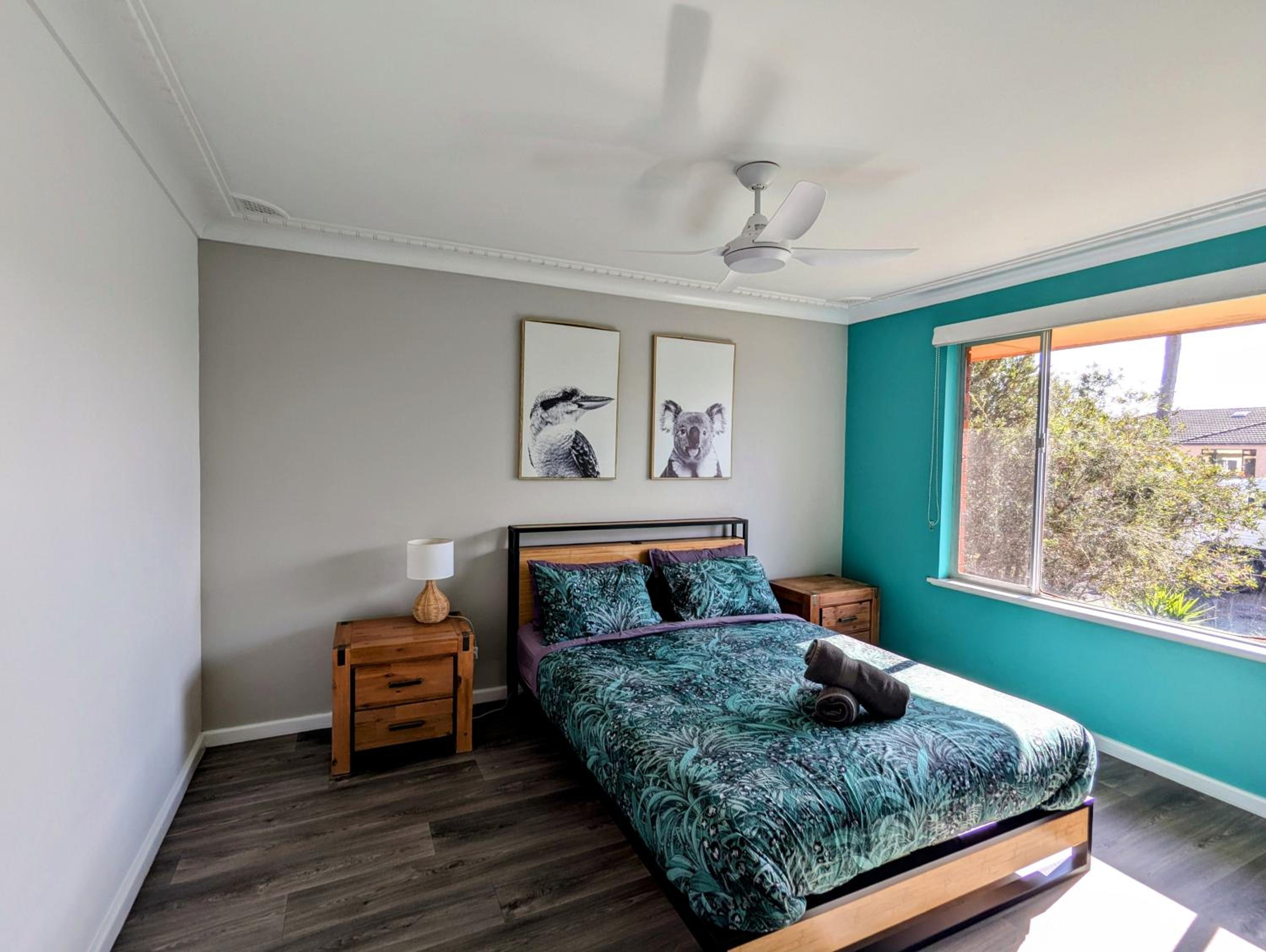 Ozzie Pozzie Backpackers