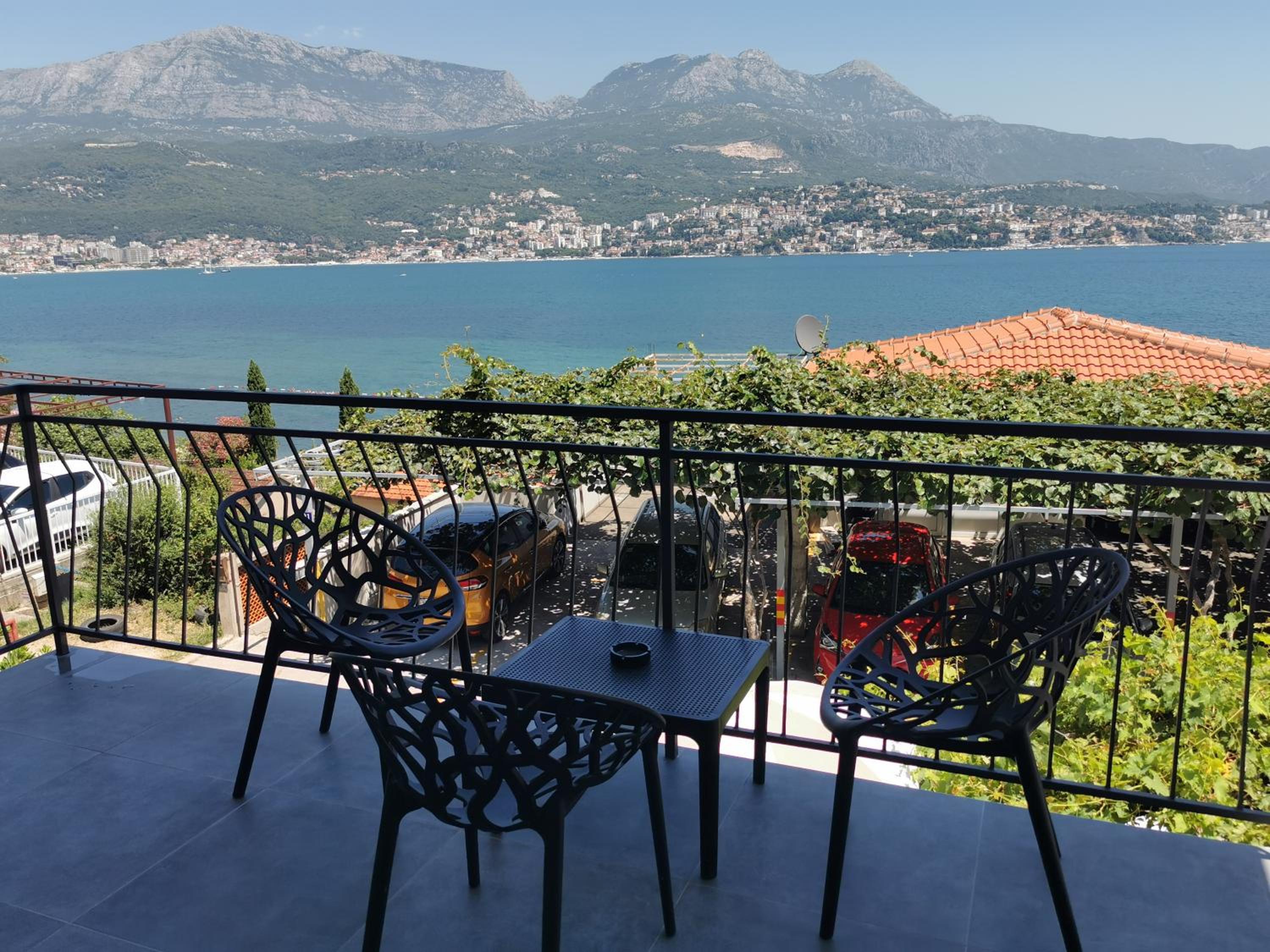 Maric Apartments Njivice Herceg Novi photo 4