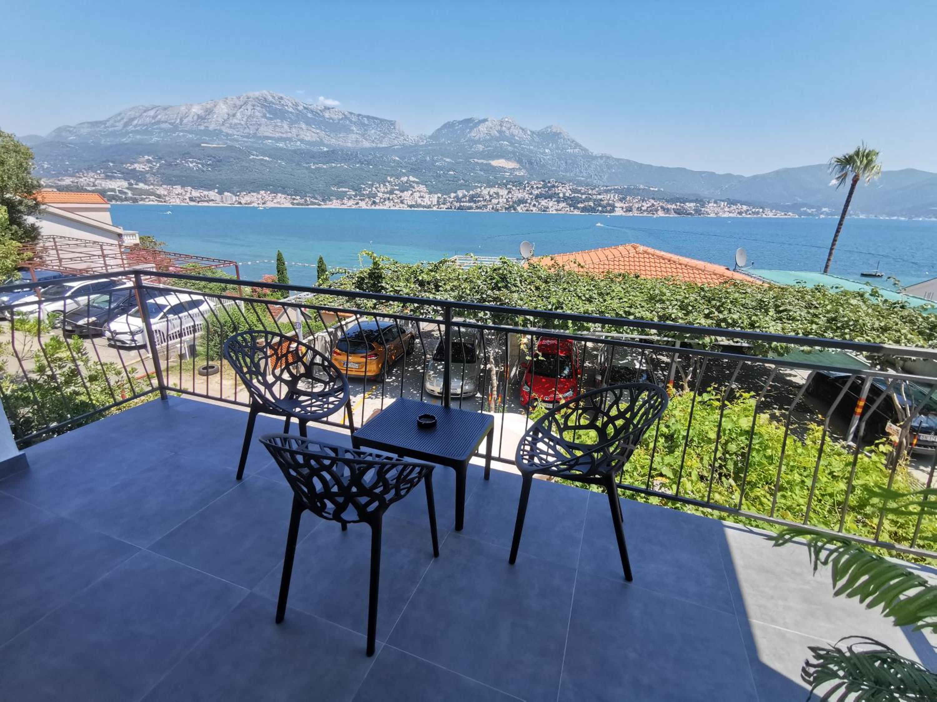 Maric Apartments Njivice Herceg Novi photo 3
