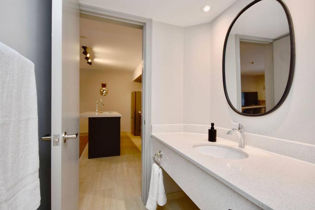 Beautiful Town For 5, Ravine View, Resort Pool