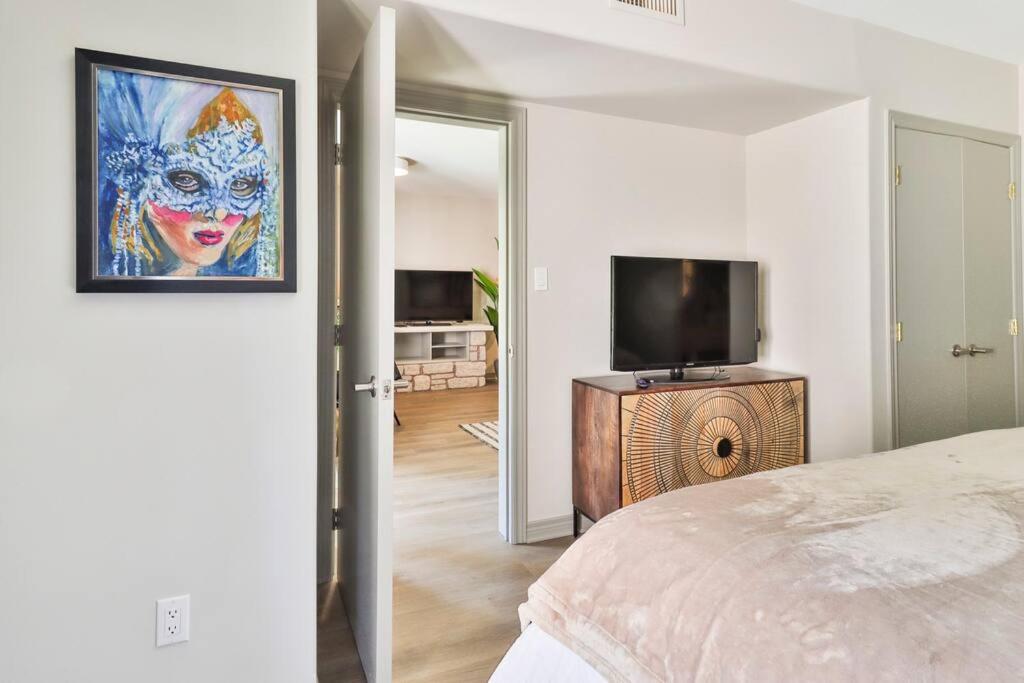 Resort Suite for 8, Ravine Back, Jacuzzi & Pool