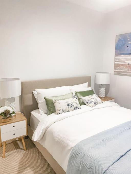 Exhale Terrigal, Stylish & Spacious, 150M to beach