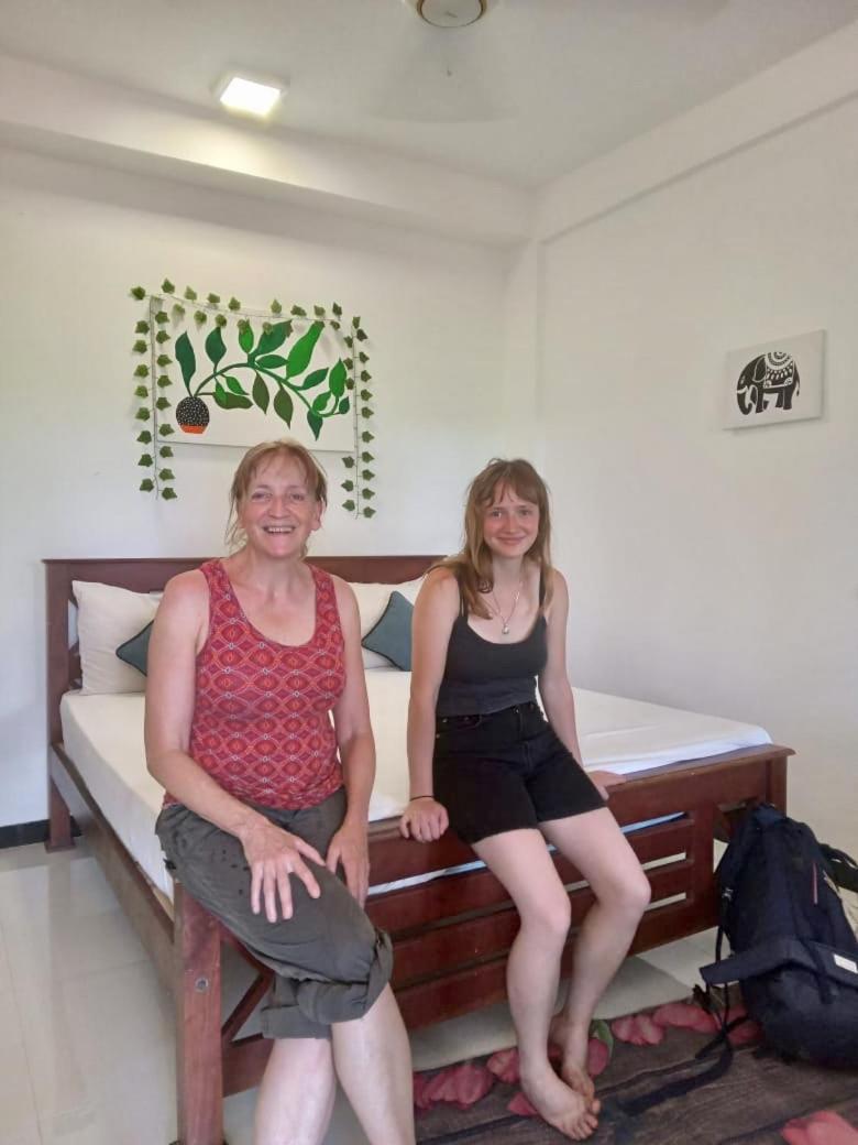 Thisara Guest House