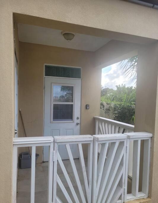 Sage Mountain Skyway, Comfortable One Bedroom in Sage Mountain, Tortola
