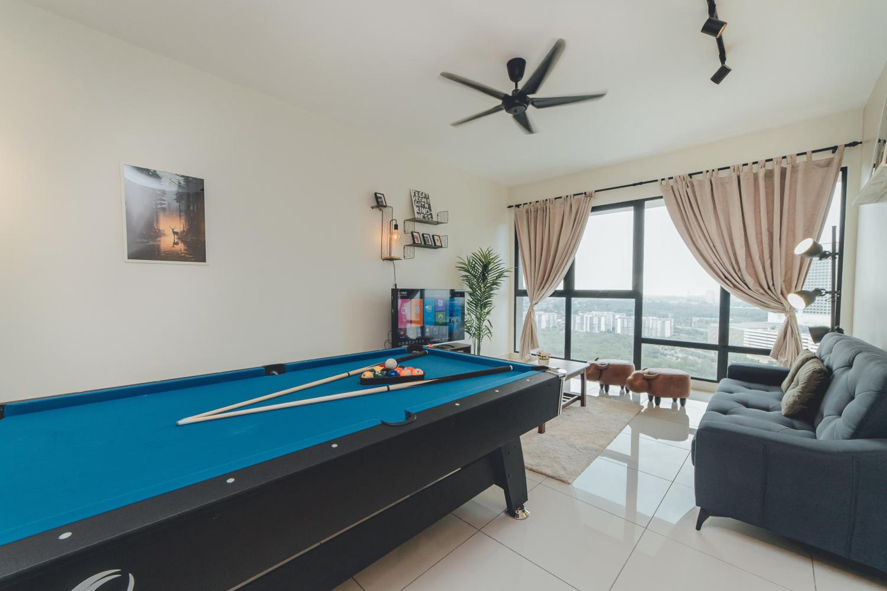 Mosaic Warm Suite 3BR 10pax Family-friendly Pooltable by Our Stay