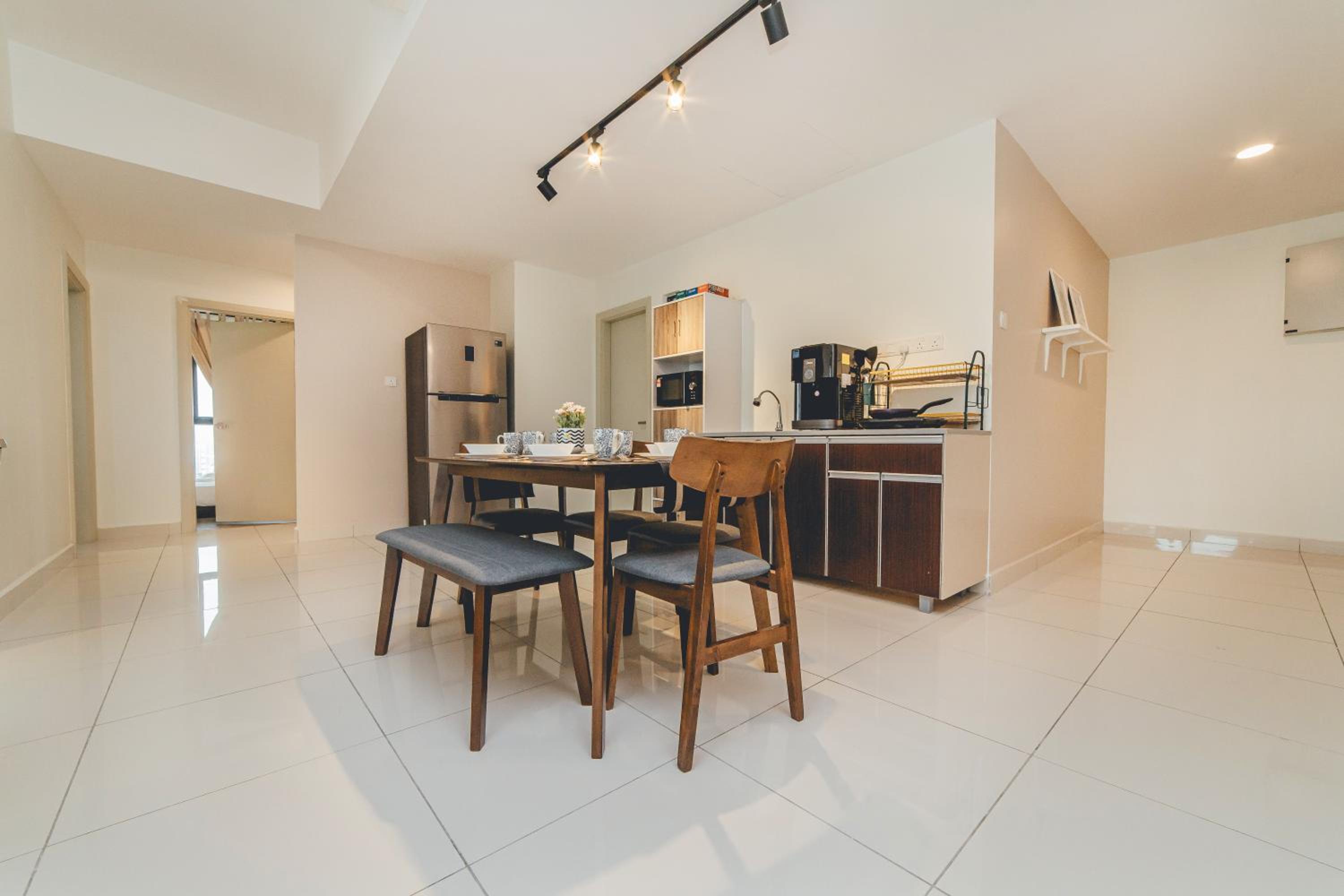Mosaic Warm Suite 3BR 10pax Family-friendly Pooltable by Our Stay