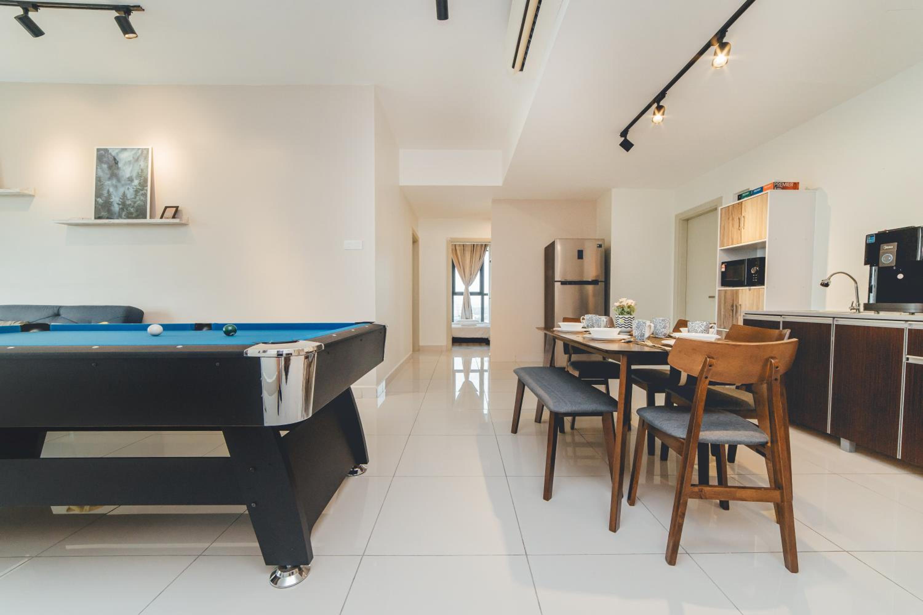 Mosaic Warm Suite 3BR 10pax Family-friendly Pooltable by Our Stay