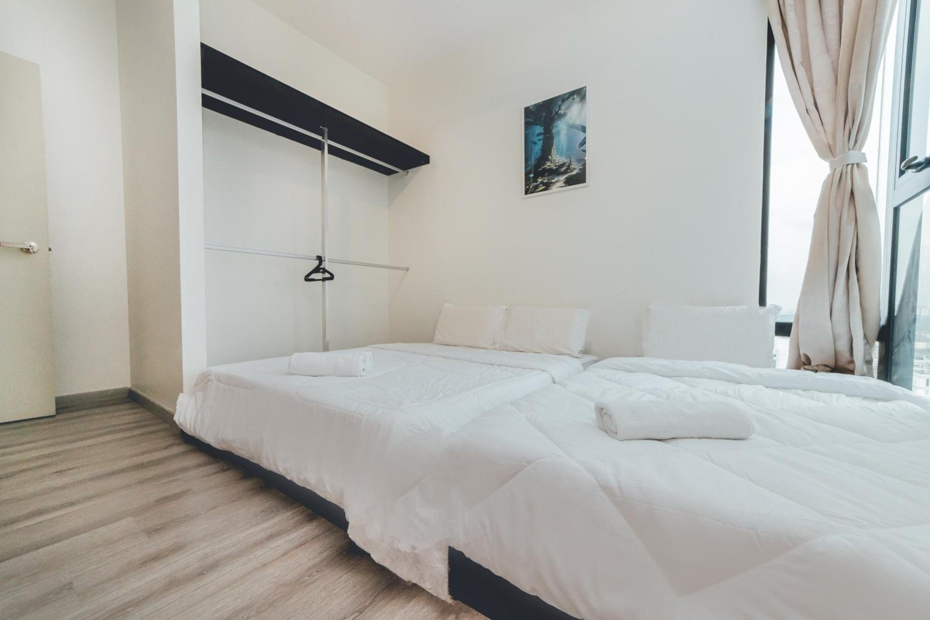 Mosaic Warm Suite 3BR 10pax Family-friendly Pooltable by Our Stay