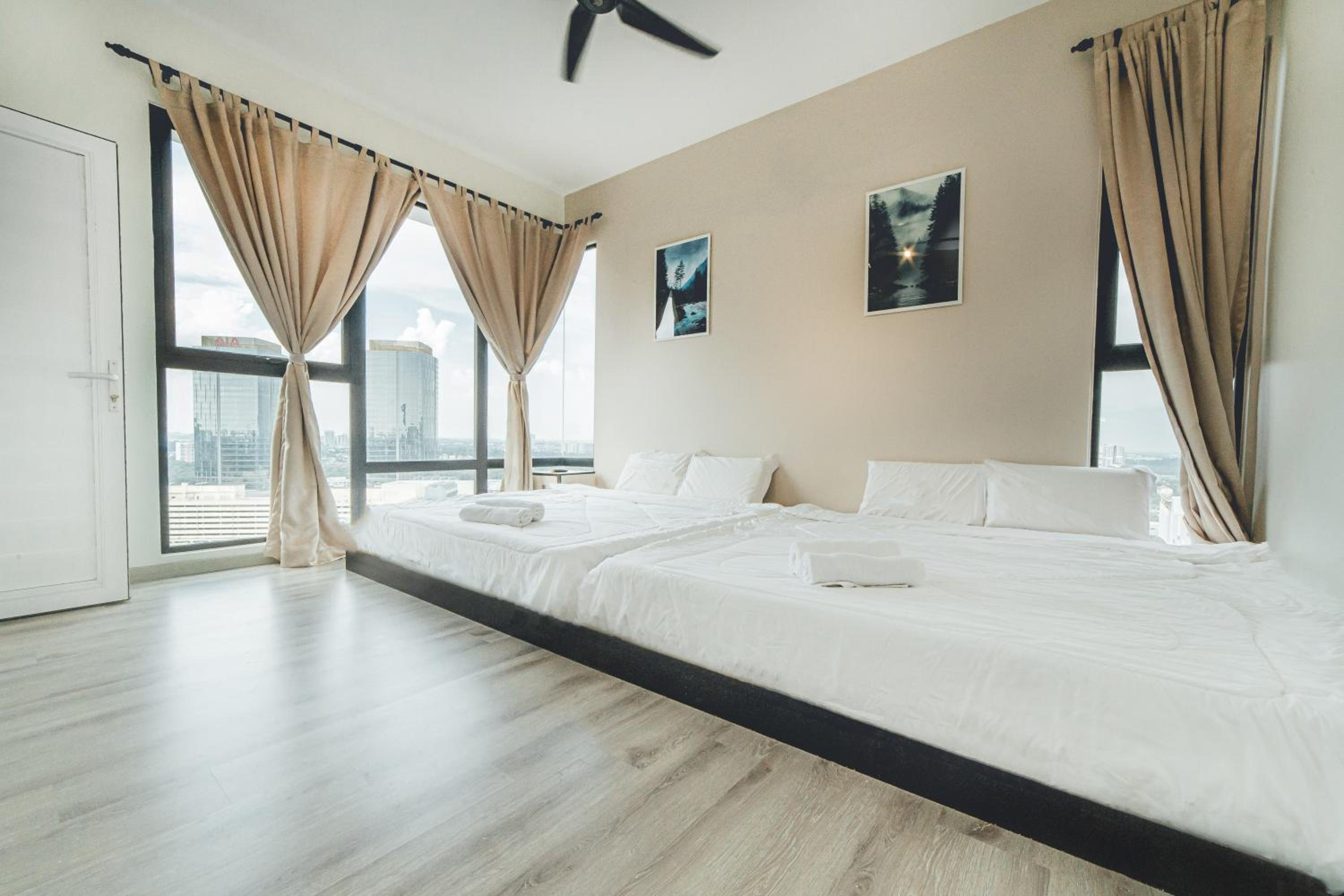 Mosaic Warm Suite 3BR 10pax Family-friendly Pooltable by Our Stay
