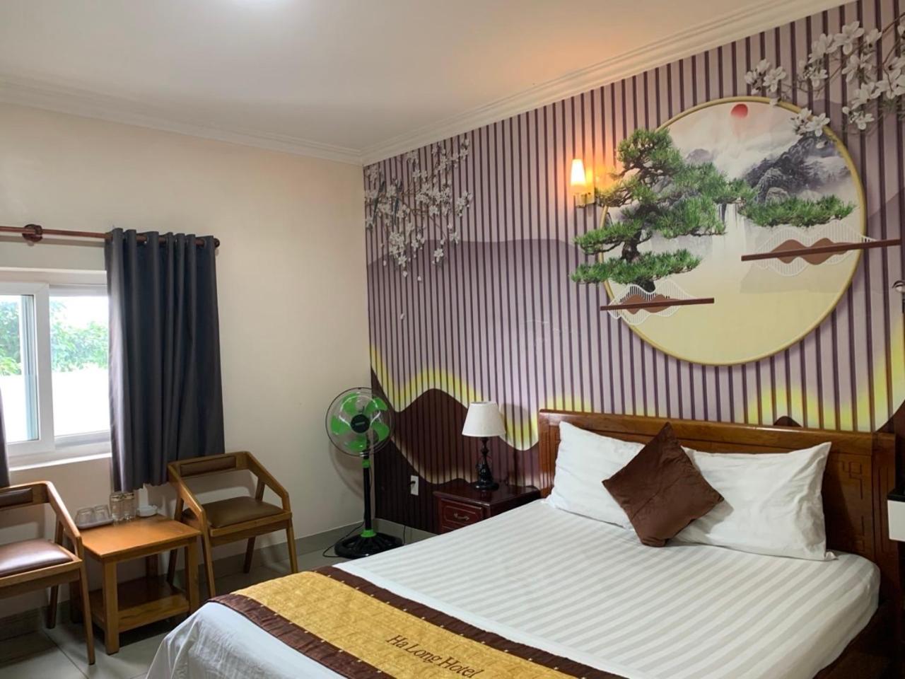 HA LONG Hotel Linh Trung Thu Duc HCMC