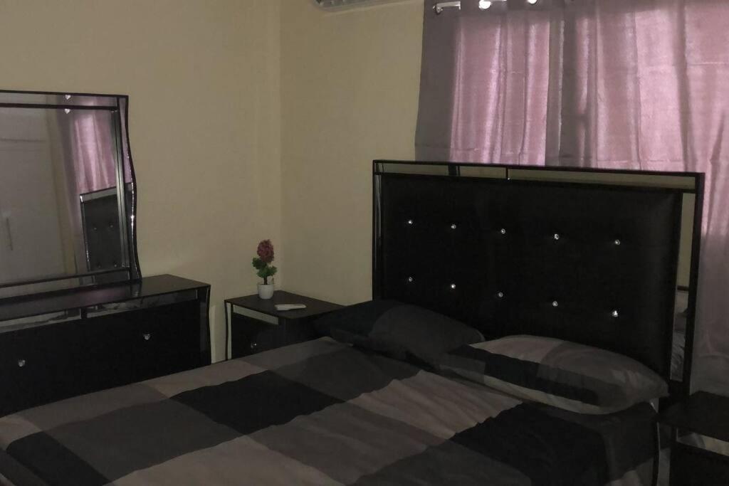 Lovely 3 Bedroom apartment with private parking