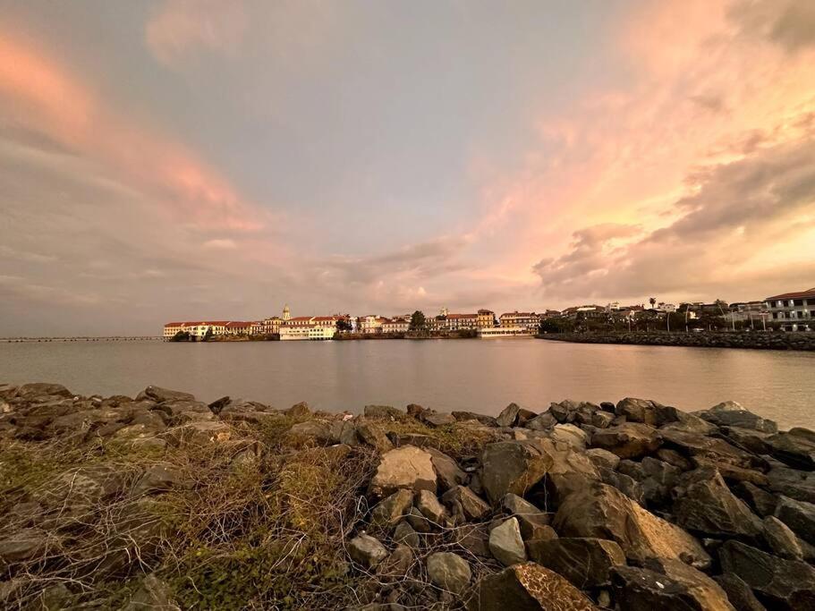Comfortable Apartment in the Heart of Casco Viejo view 2