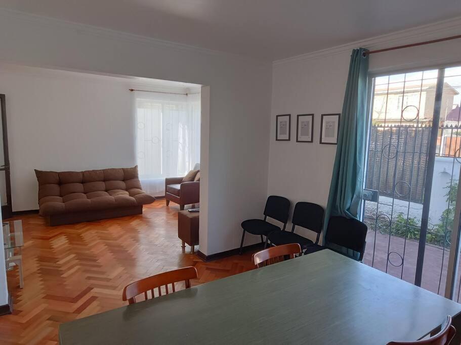 Casa Providencia Piscina zona muy tranquila 9 personas 3 estacionamientos