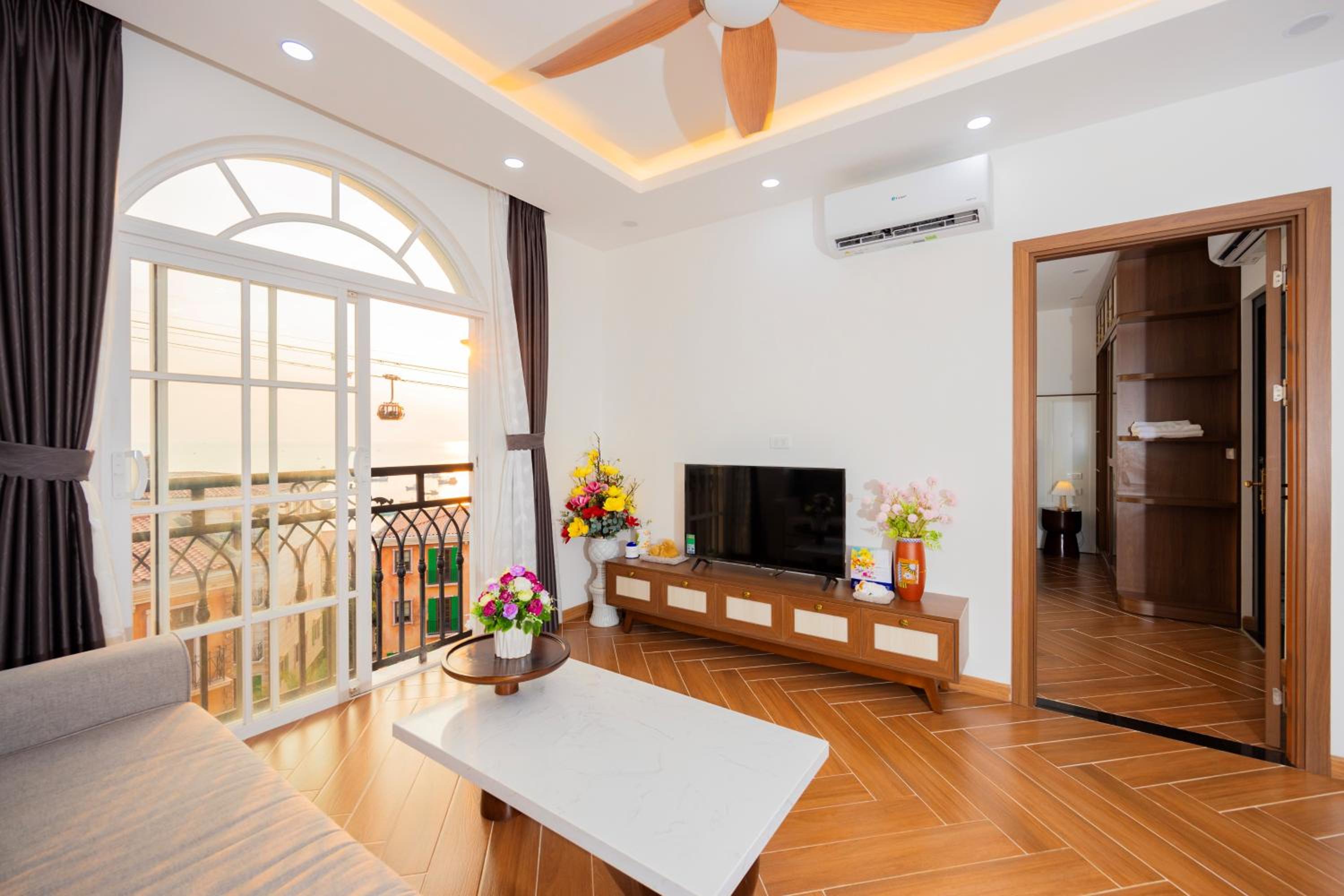 Thành Hồng Apartment