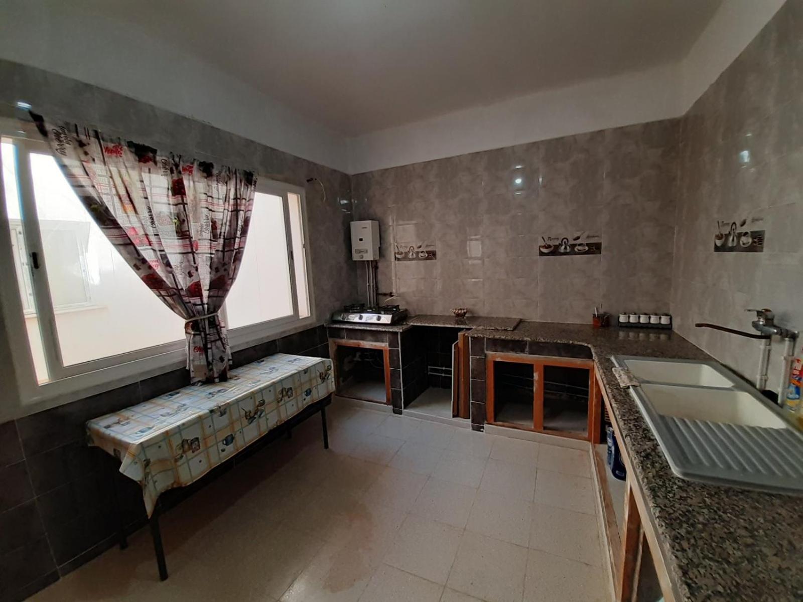 Chaleureux logement à Marsa Ben M'Hidi