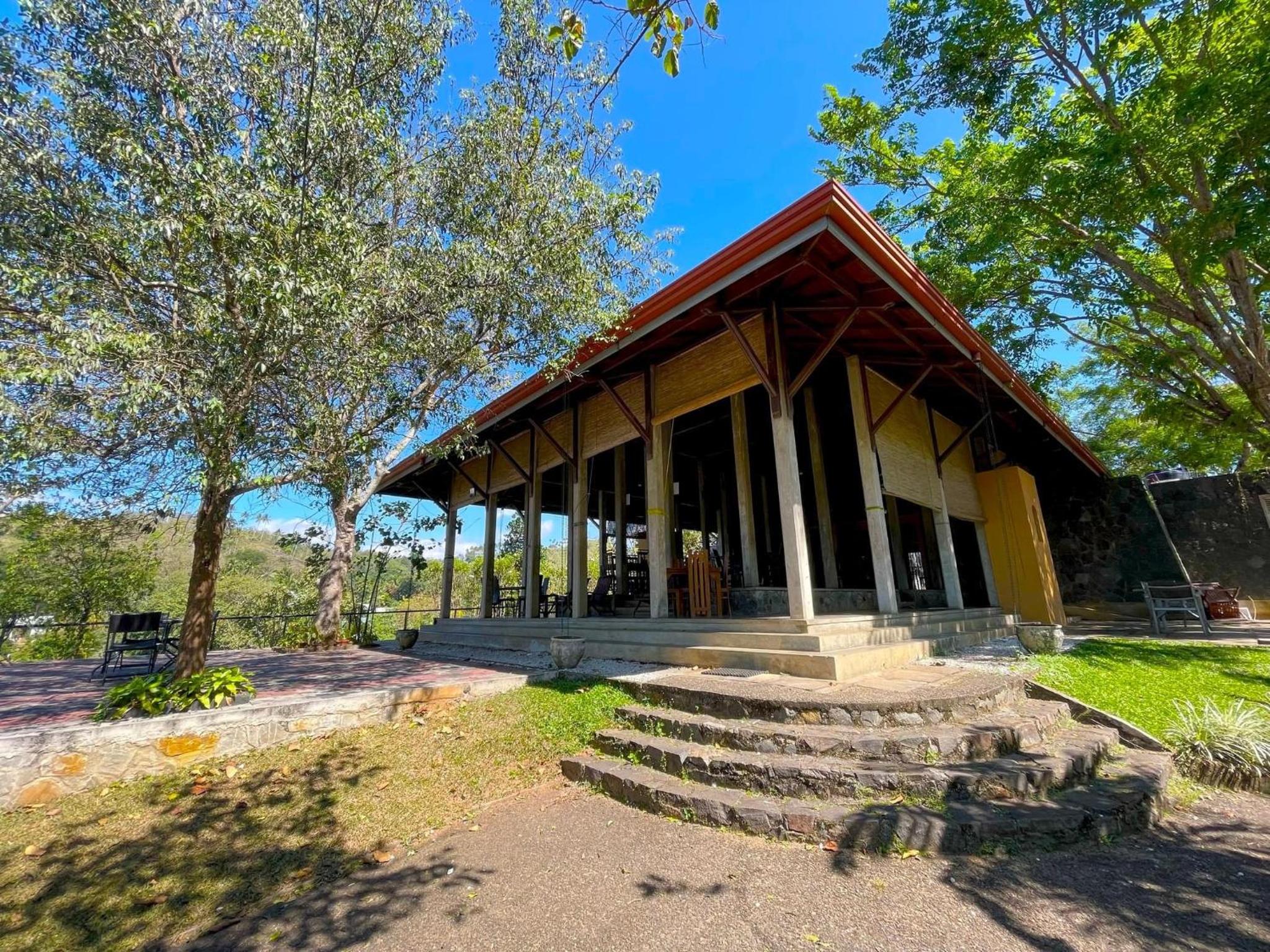 Victoria Range Villas