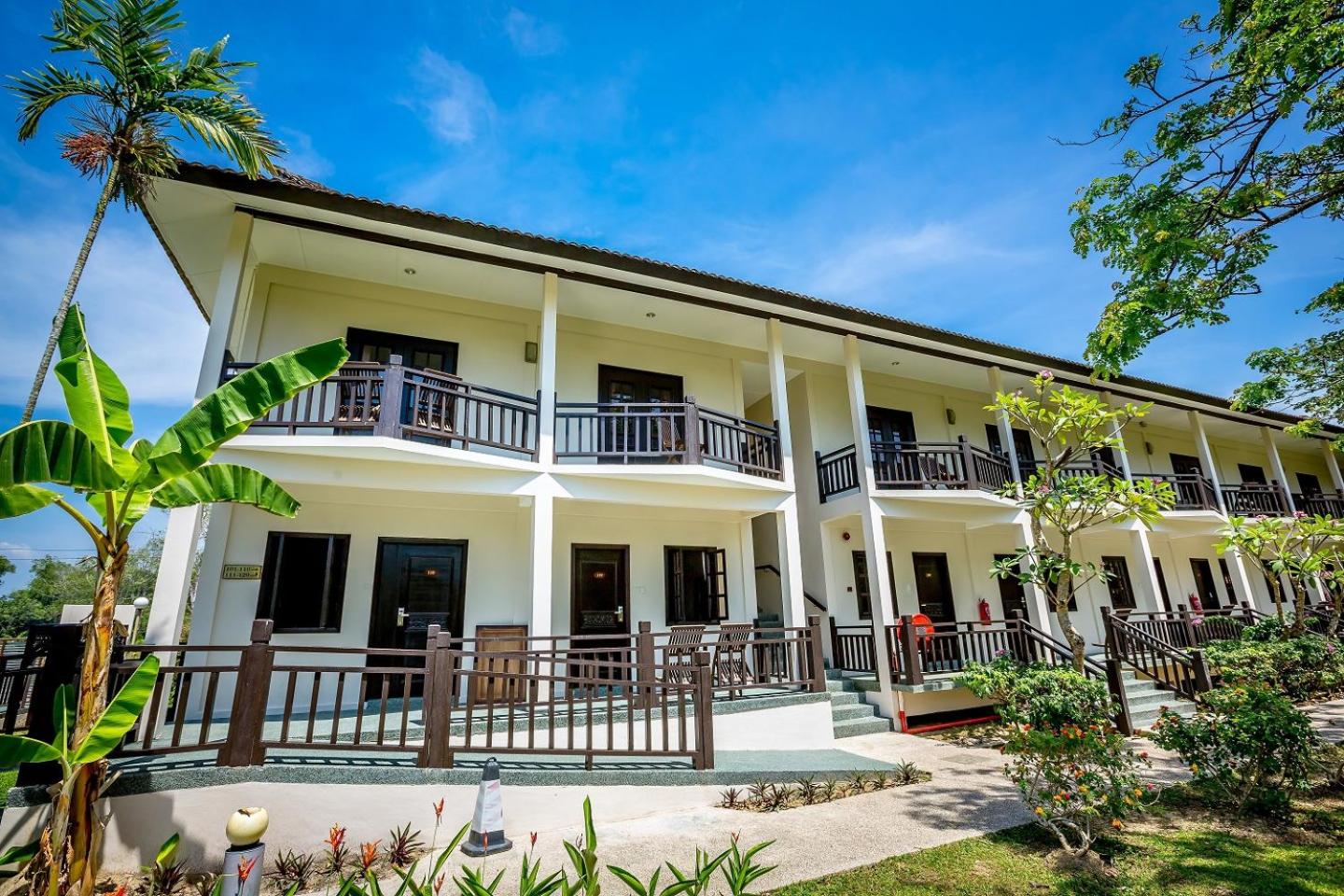 Beringgis Beach Resort & Spa