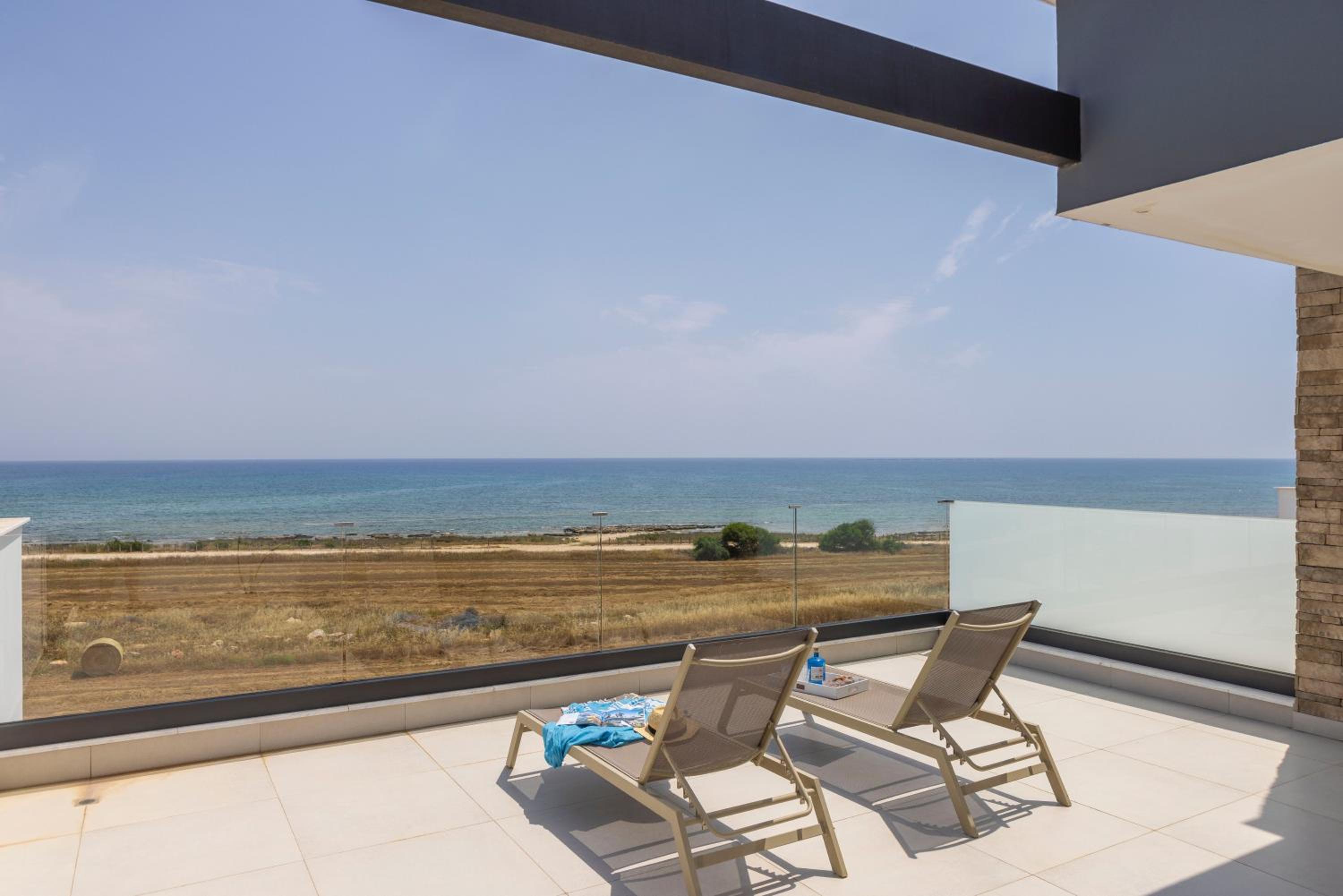 Villa Pliades
